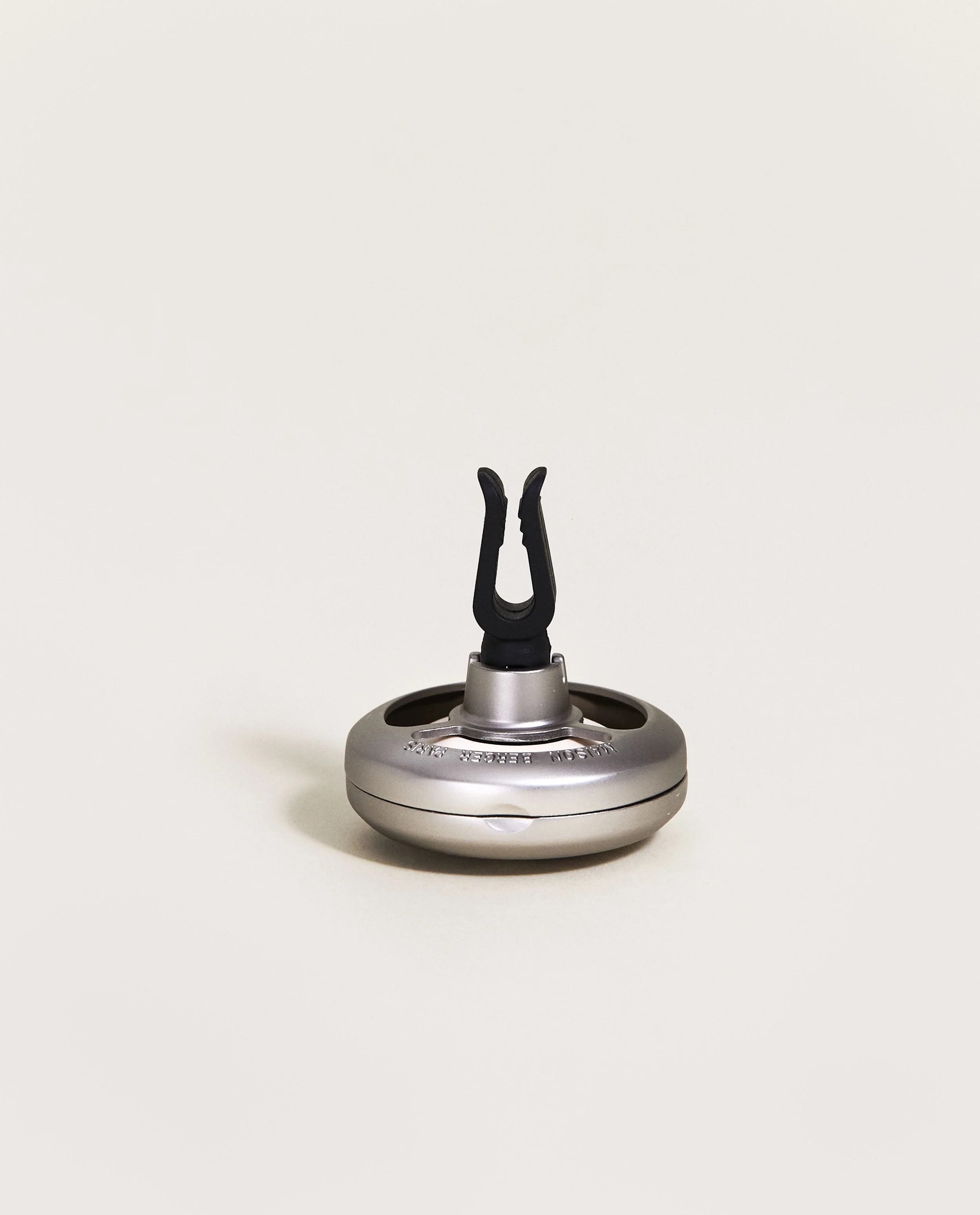 Aroma Energy Car Diffuser - Image 4