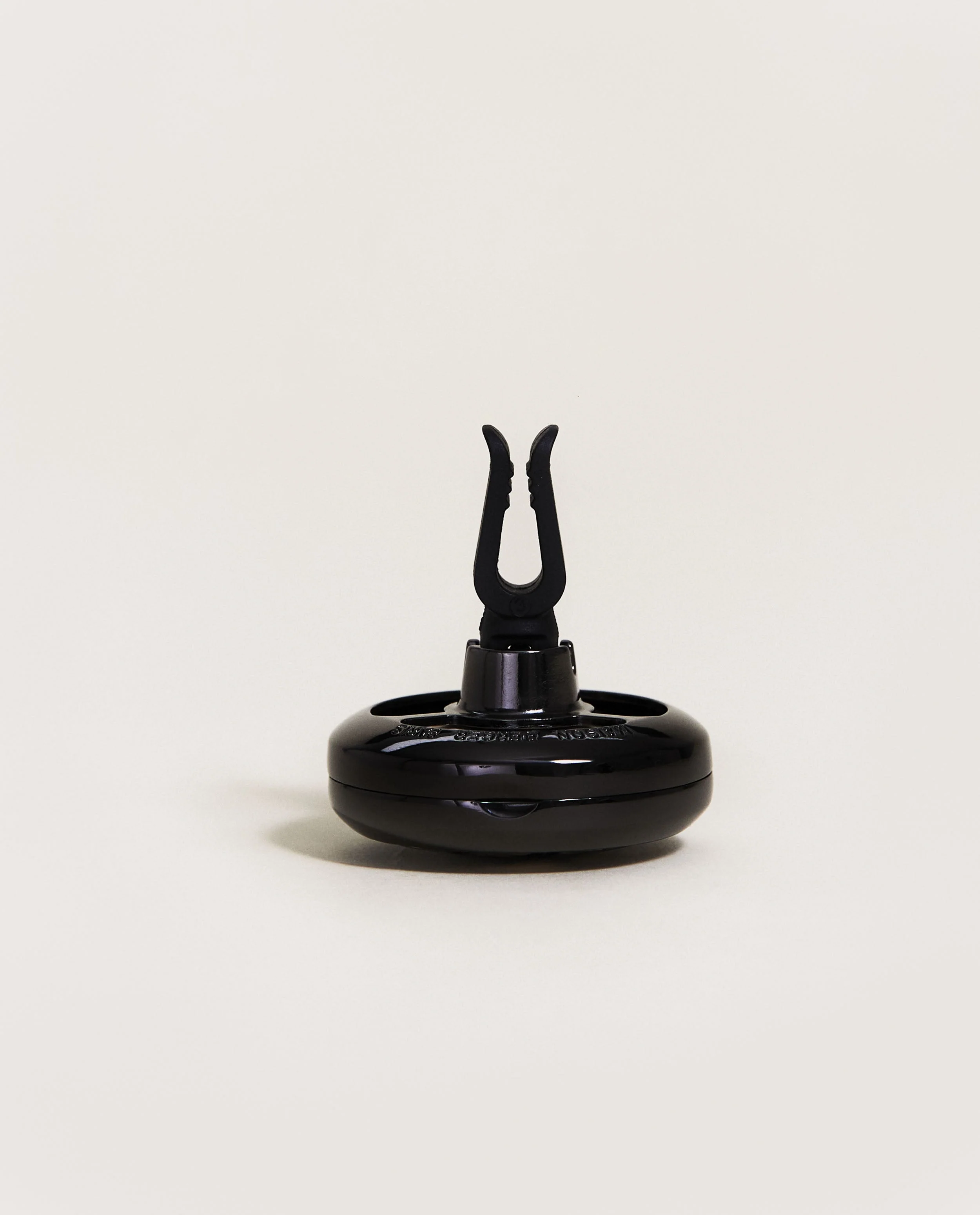 Car Wheel Black Car Clip Diffuser - Image 4